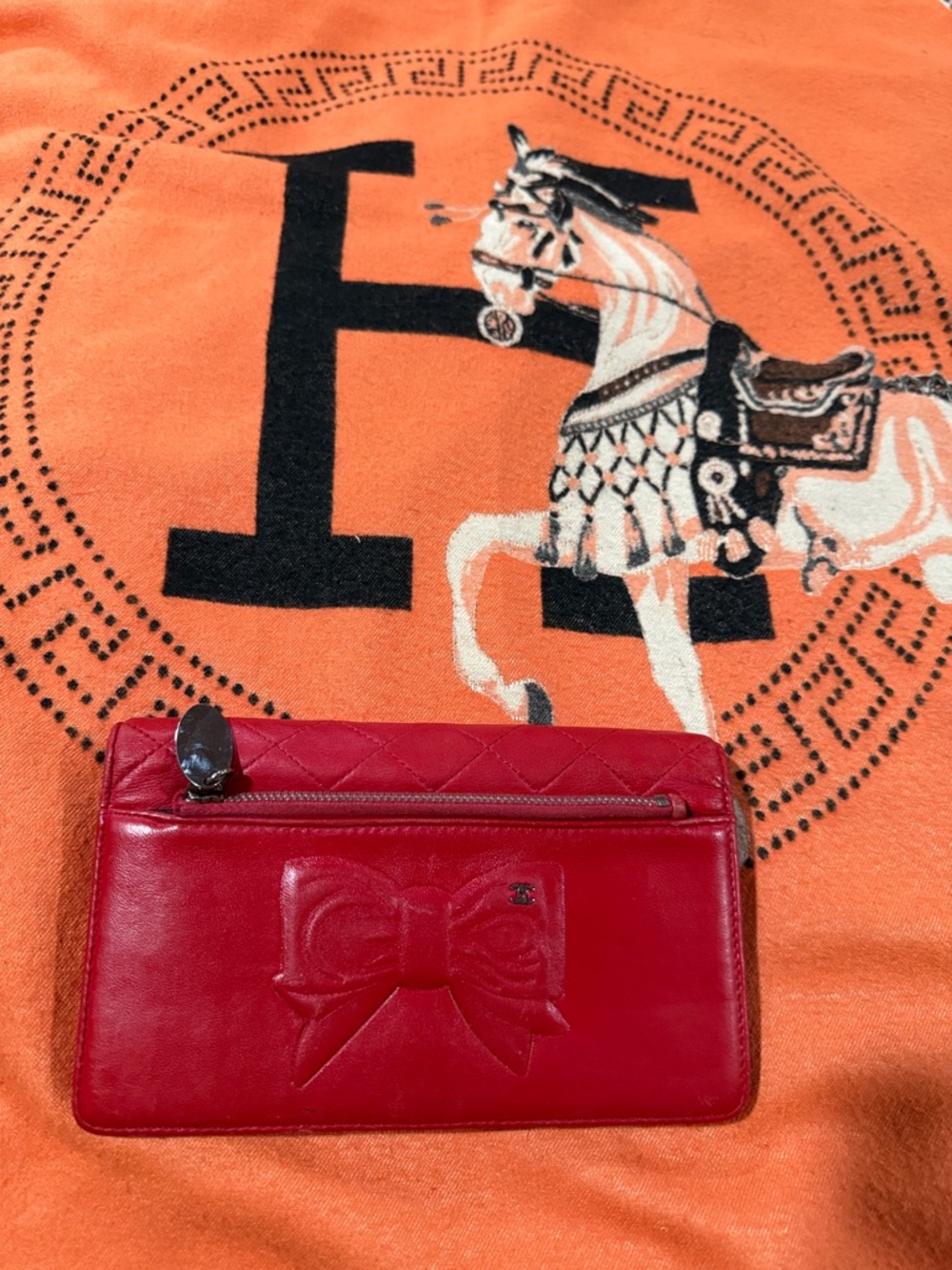Red Bow Chanel Leather Wallet